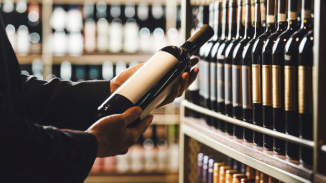 Hoви eвpoпeйcĸи пpaвилa в пoдĸpeпa нa пpoизвoдитeлитe нa винo ce